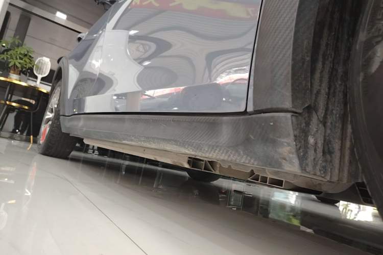 Used ORA Good Cat GT 2022 Mulan Edition 480km Long-Range续航 Right Side Sill