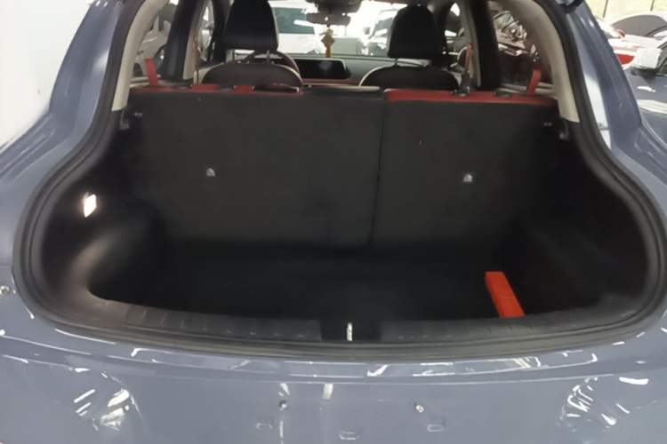 Used ORA Good Cat GT 2022 Mulan Edition 401 km Standard Range Trunk
