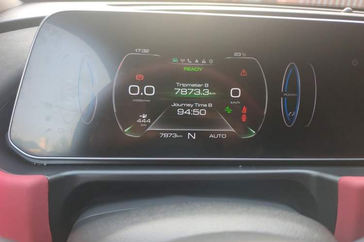 Used ORA Good Cat GT 2022 Mulan Edition 480km Long-Range续航 Instrument Cluster