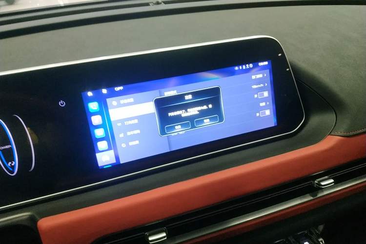 Used ORA Good Cat GT 2022 Mulan Edition 480km Long-Range续航 Audio And AC Panel