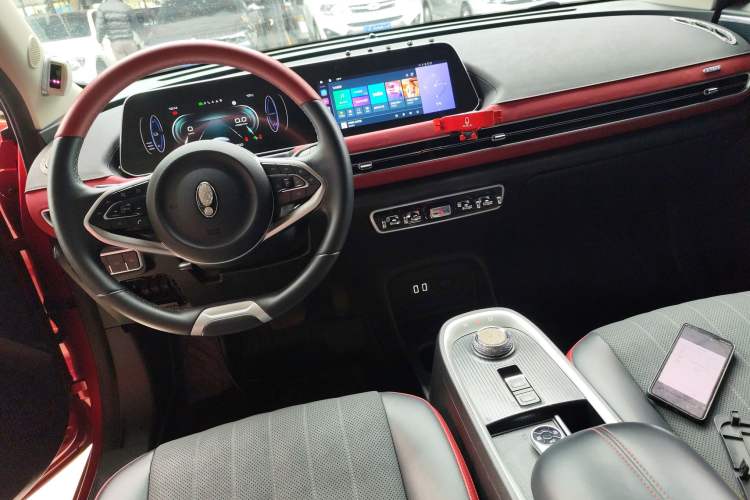 Used ORA Good Cat GT 2022 Mulan Edition 480km Long-Range续航 Center Console