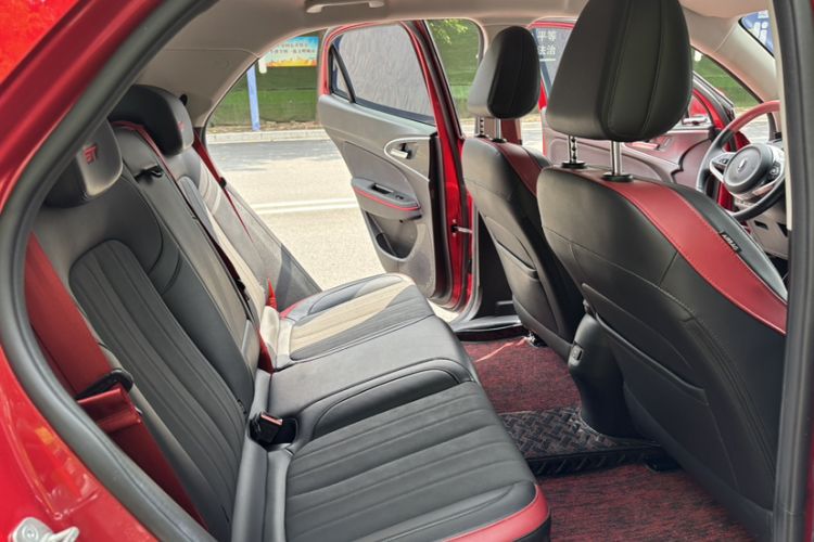 Used ORA Good Cat GT 2022 Mulan Edition 480km Long-Range续航 Interior 12