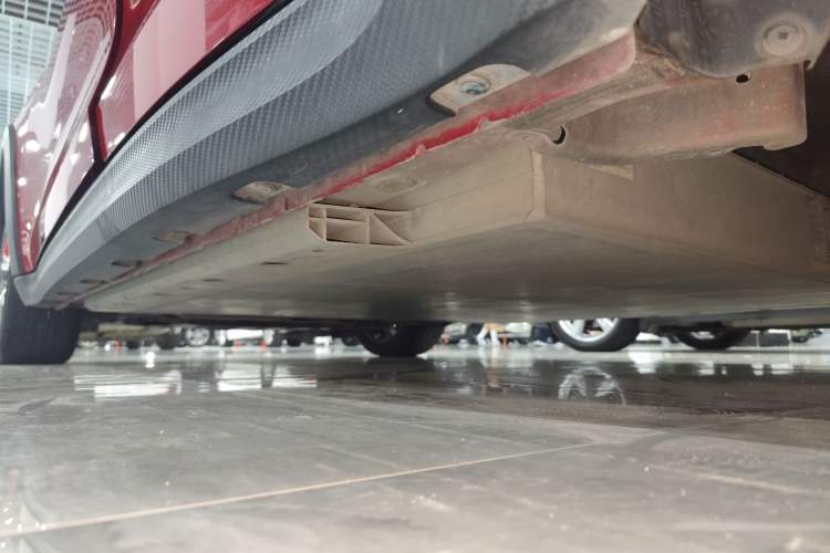 Used ORA Good Cat GT 2022 Mulan Edition 480km Long-Range续航 Left Side Sill