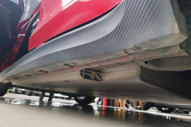 Used ORA Good Cat GT 2022 Mulan Edition 480km Long-Range续航 Left Side Sill