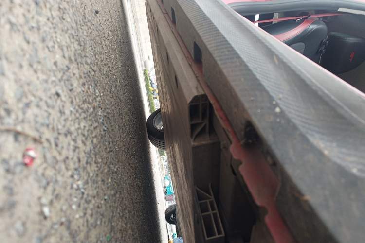 Used ORA Good Cat GT 2022 Mulan Edition 480km Long-Range续航 Right Side Sill
