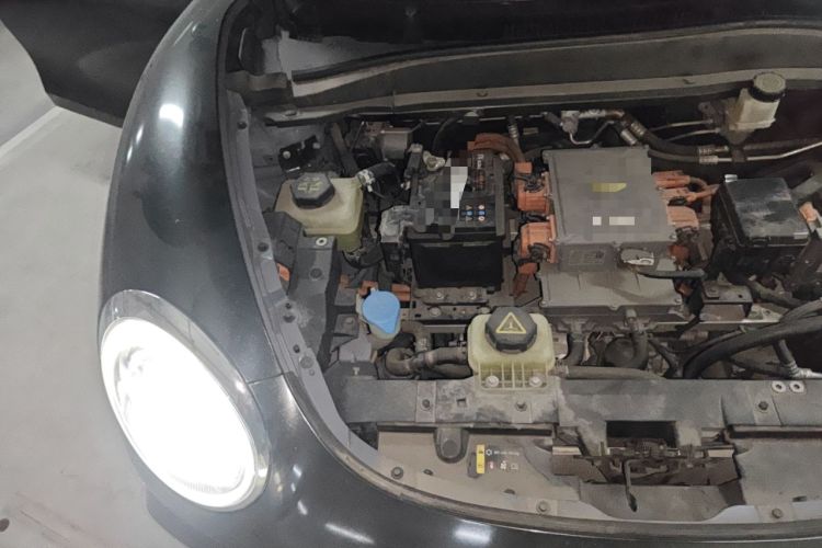 Used ORA Good Cat GT 2022 Mulan Edition 480km Long-Range续航 Engine Bay Right
