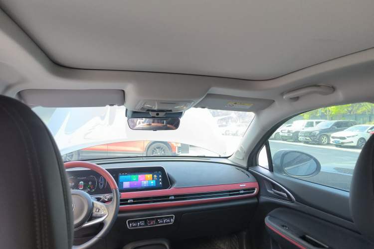 Used ORA Good Cat GT 2022 Mulan Edition 480km Long-Range续航 Headliner