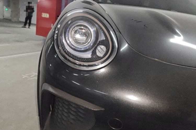 Used ORA Good Cat GT 2022 Mulan Edition 480km Long-Range续航 Right Front Headlight