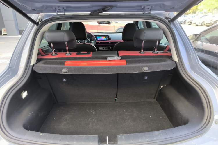 Used ORA Good Cat GT 2022 Mulan Edition 480km Long-Range续航 Trunk