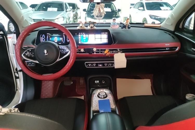 Used ORA Good Cat GT 2022 Mulan Edition 480km Long-Range续航 Center Console