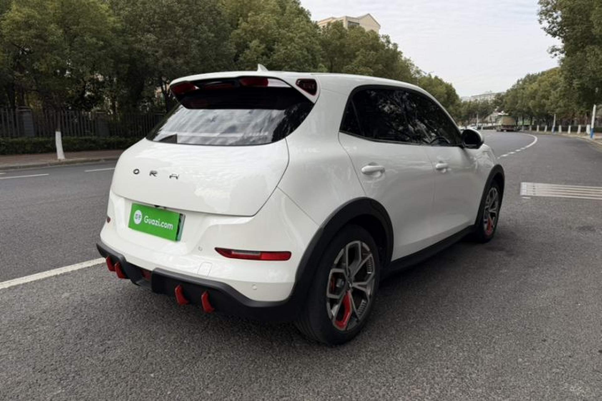Used ORA Good Cat GT 2022 Mulan Edition 480km Long-Range续航 Exterior 2