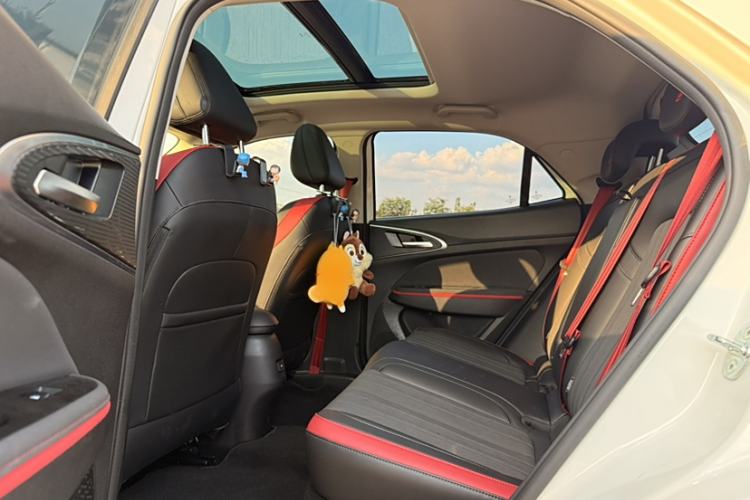 Used ORA Good Cat GT 2022 Mulan Edition 480km Long-Range续航 Interior 2