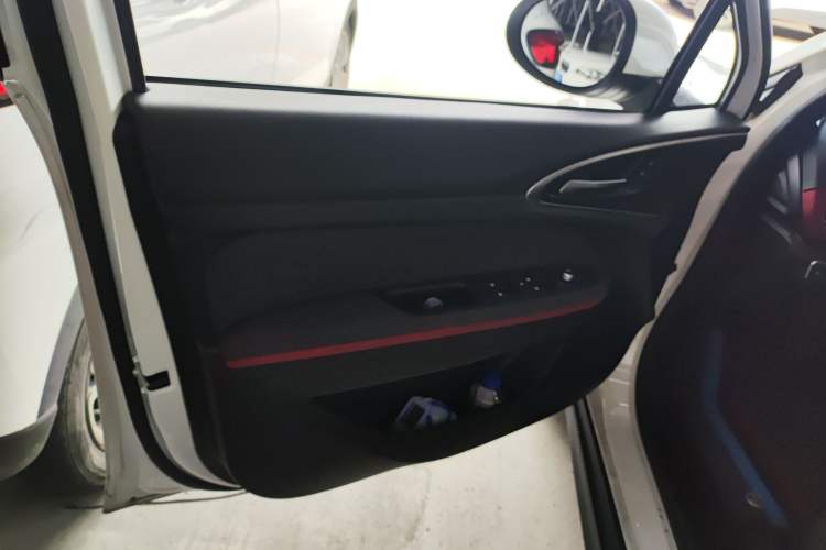Used ORA Good Cat GT 2022 Mulan Edition 480km Long-Range续航 Interior 7