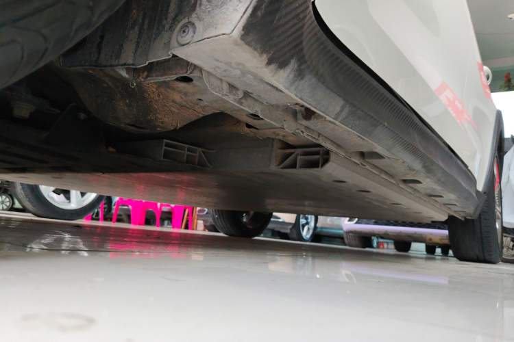 Used ORA Good Cat GT 2022 Mulan Edition 480km Long-Range续航 Left Side Sill