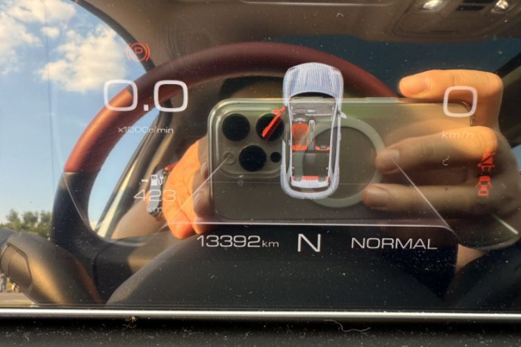 Used ORA Good Cat GT 2022 Mulan Edition 480km Long-Range续航 Odometer Close Up