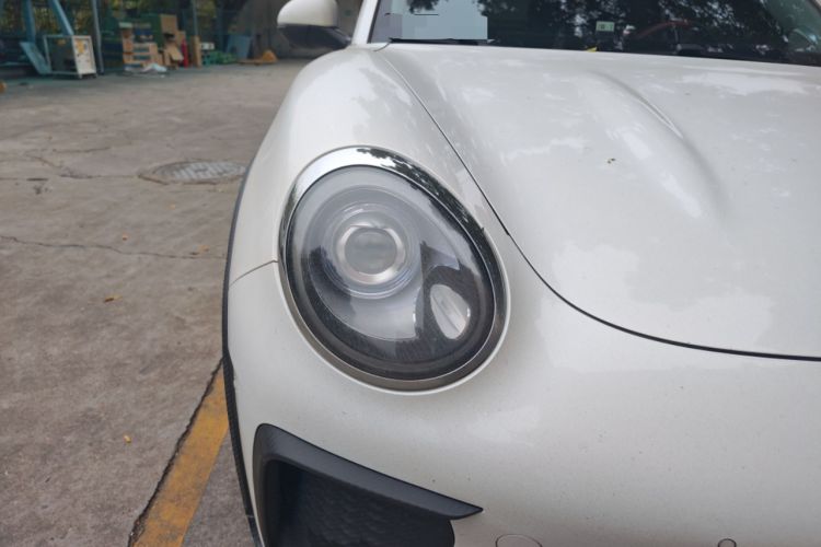 Used ORA Good Cat GT 2022 Mulan Edition 480km Long-Range续航 Right Front Headlight