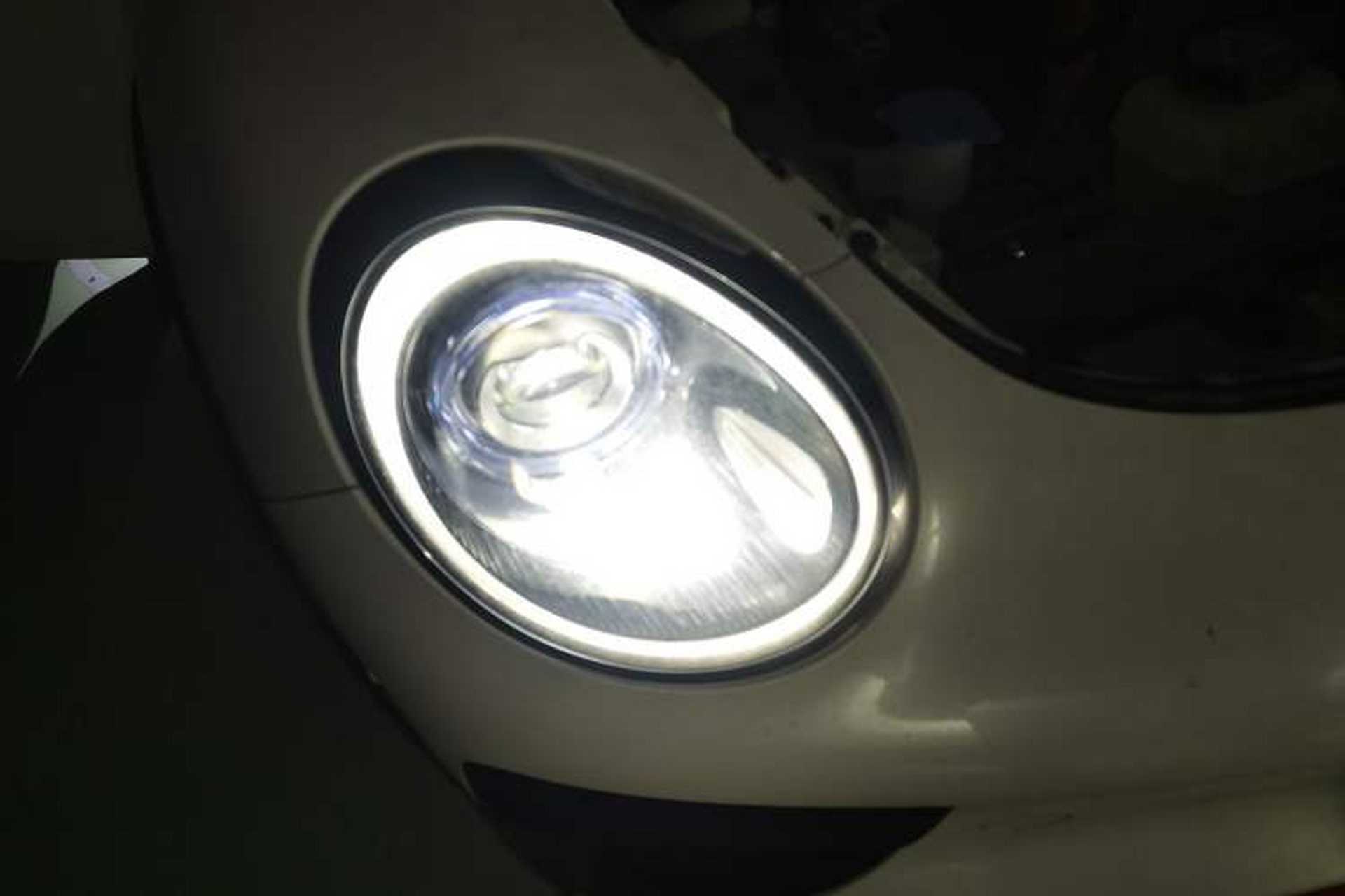 Used ORA Good Cat GT 2022 Mulan Edition 480km Long-Range续航 Right Front Headlight