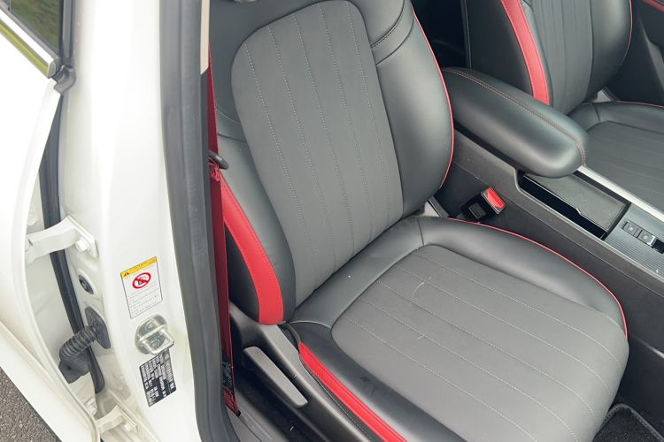 Used ORA Good Cat GT 2022 Mulan Edition 480km Long-Range续航 Right Front Seat