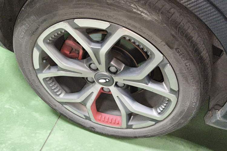 Used ORA Good Cat GT 2022 Mulan Edition 480km Long-Range续航 Right Rear Wheel Hub