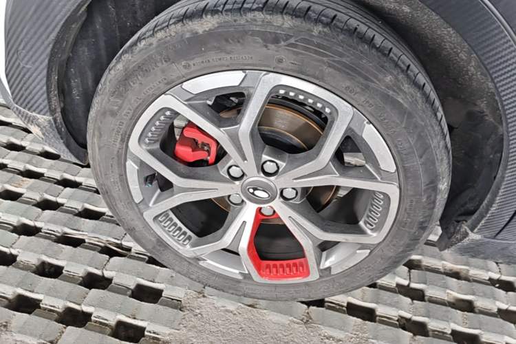 Used ORA Good Cat GT 2022 Mulan Edition 480km Long-Range续航 Right Rear Wheel Hub