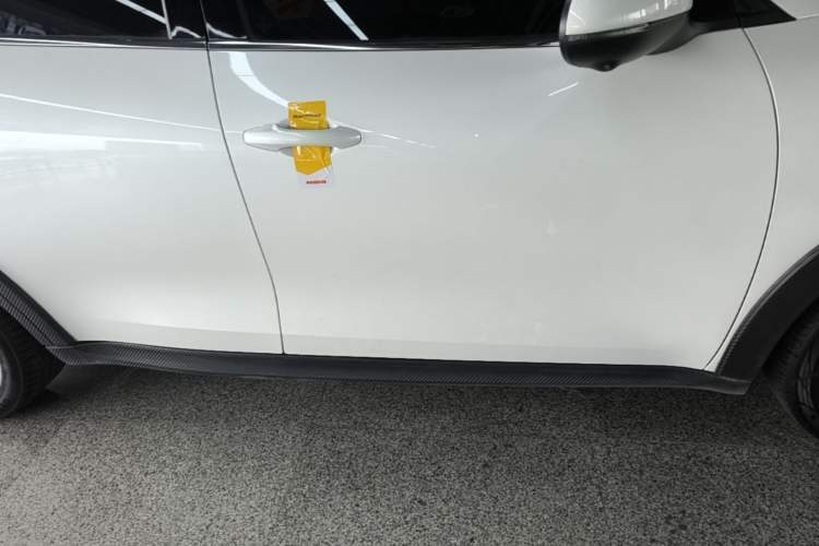Used ORA Good Cat GT 2022 Mulan Edition 401 km Standard Range Right Side Sill