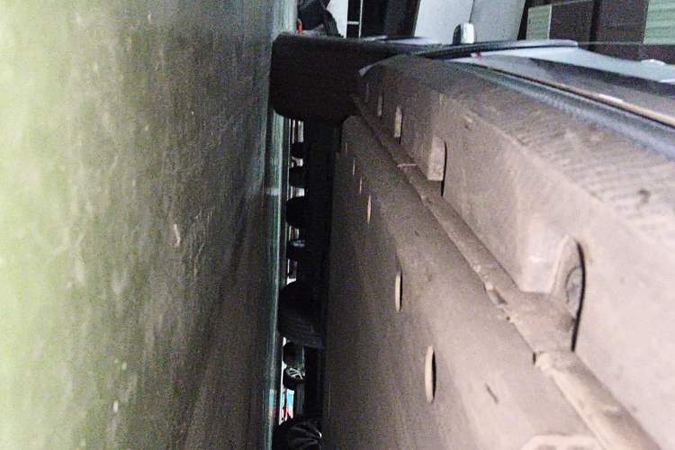 Used ORA Good Cat GT 2022 Mulan Edition 480km Long-Range续航 Right Side Sill
