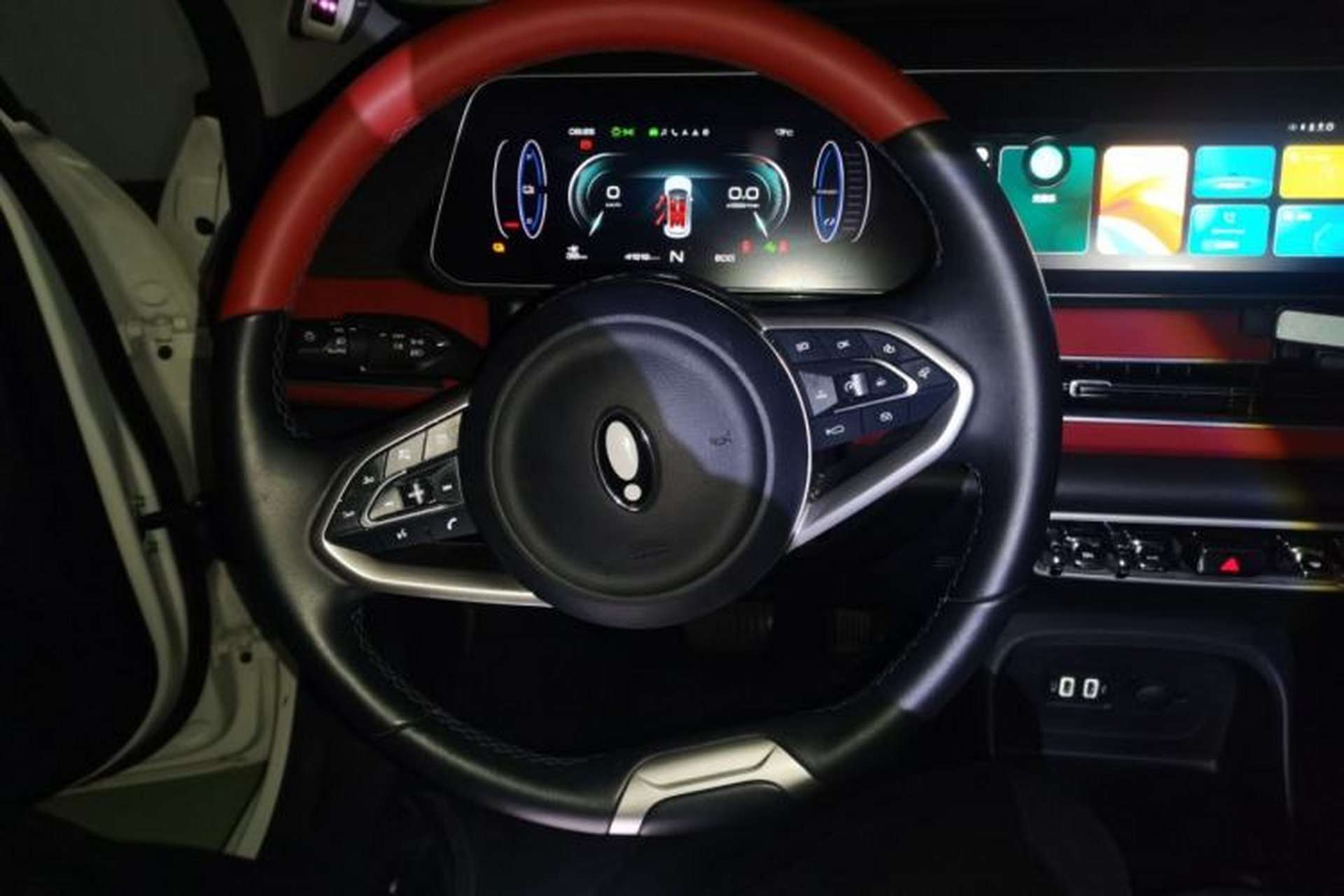 Used ORA Good Cat GT 2022 Mulan Edition 480km Long-Range续航 Steering Wheel