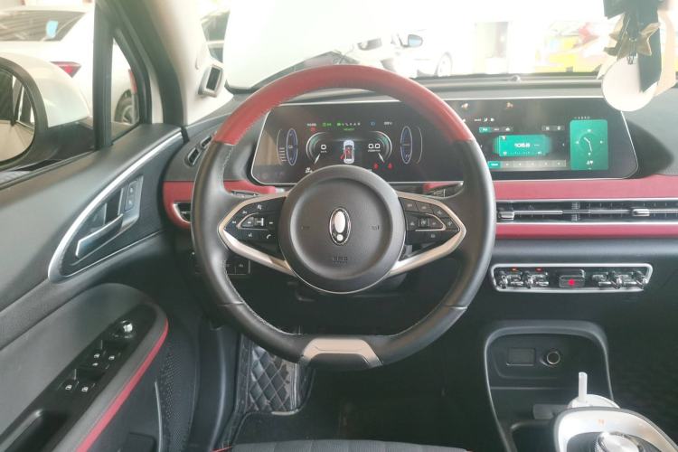 Used ORA Good Cat GT 2022 Mulan Edition 401 km Standard Range Steering Wheel