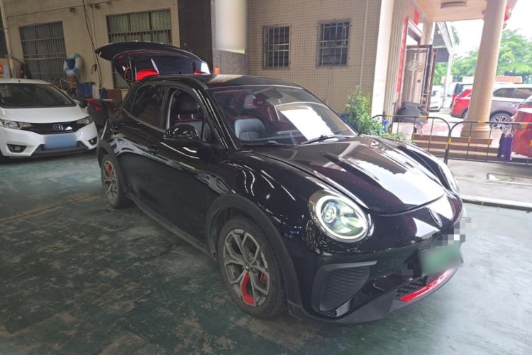 Used ORA Good Cat GT 2023 Mulan Edition 401km Luxury Version Front Right 45 Deg