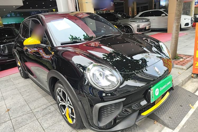 Used ORA Good Cat GT 2023 Mulan Edition 401km Prestige Version Front Right 45 Deg