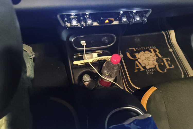 Used ORA Good Cat GT 2023 Mulan Edition 401 km Premium Version Gear Lever