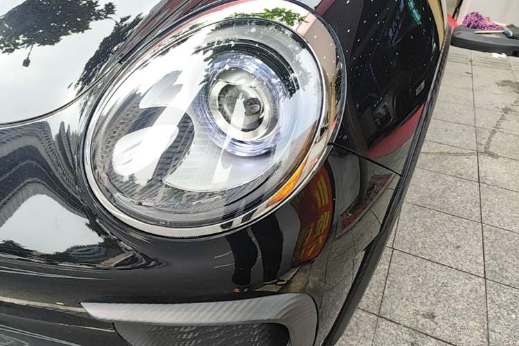 Used ORA Good Cat GT 2023 Mulan Edition 401km Prestige Version Left Front Headlight