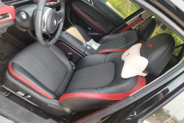 Used ORA Good Cat GT 2023 Mulan Edition 401km Luxury Version Left Front Seat
