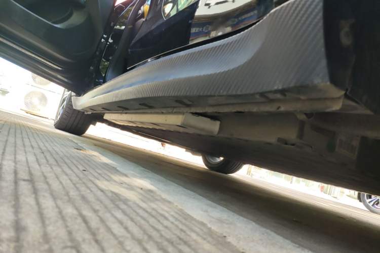 Used ORA Good Cat GT 2023 Mulan Edition 401km Prestige Version Left Side Sill
