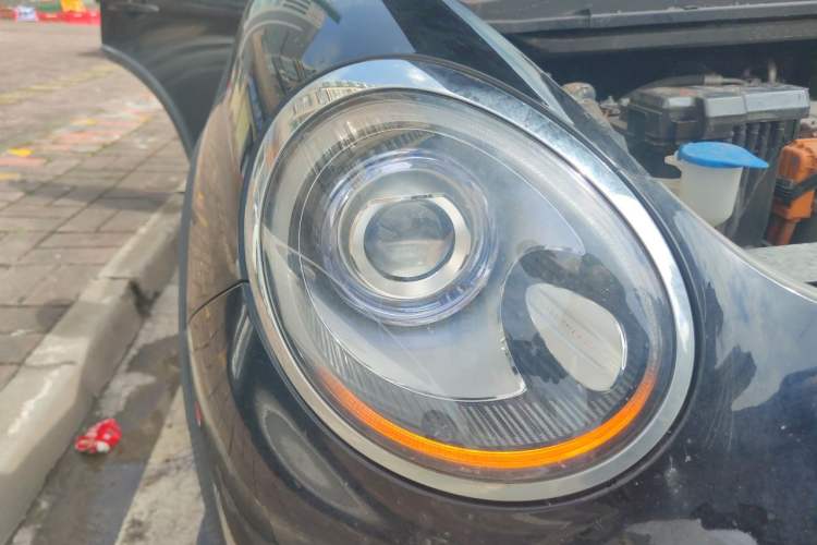 Used ORA Good Cat GT 2023 Mulan Edition 401km Luxury Version Right Front Headlight