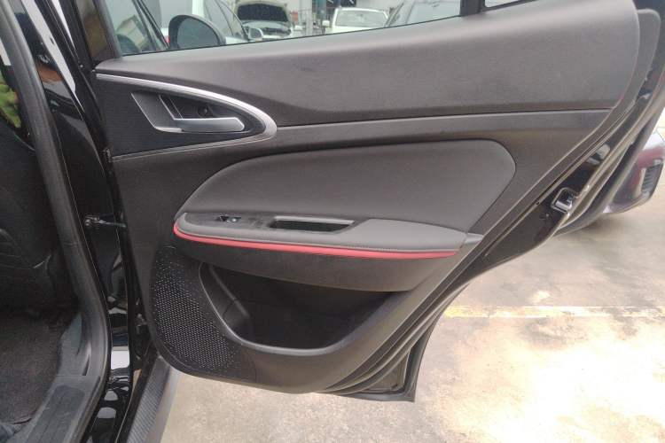 Used ORA Good Cat GT 2023 Mulan Edition 401km Luxury Version Right Rear Door Interior