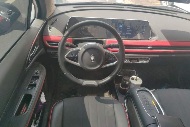 Used ORA Good Cat GT 2023 Mulan Edition 401km Luxury Version Steering Wheel