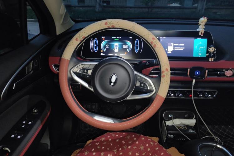 Used ORA Good Cat GT 2023 Mulan Edition 401km Luxury Version Steering Wheel