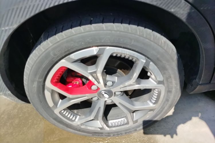 Used ORA Good Cat GT 2023 Mulan Edition 401km Luxury Version Right Rear Wheel Hub