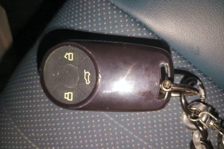 Used ORA Good Cat GT 2023 Mulan Edition 401km Prestige Version Vehicle Key