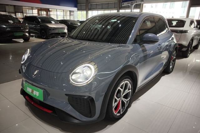 Ojetý ORA Good Cat GT 2023 Mulan Edition 401km Luxury Version