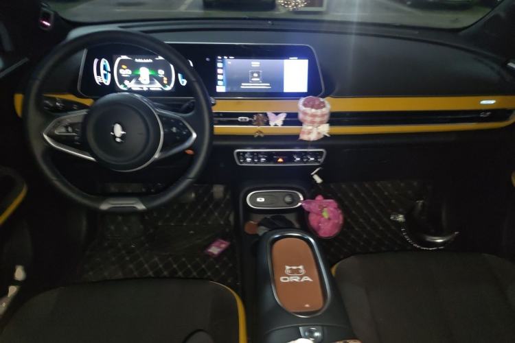Used ORA Good Cat GT 2023 Mulan Edition 401 km Premium Version Center Console