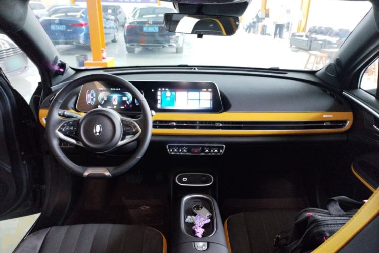 Used ORA Good Cat GT 2023 Mulan Edition 401km Prestige Version Center Console
