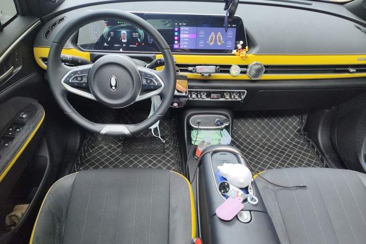 Used ORA Good Cat GT 2023 Mulan Edition 401 km Premium Version Center Console