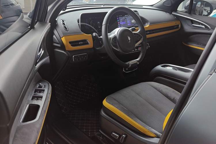 Used ORA Good Cat GT 2023 Mulan Edition 401 km Premium Version Driver Seat