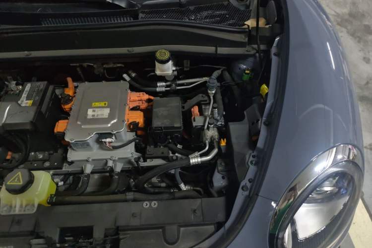 Used ORA Good Cat GT 2023 Mulan Edition 401 km Premium Version Engine Bay Left