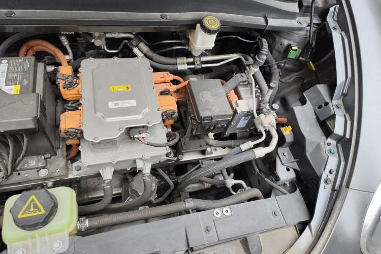Used ORA Good Cat GT 2023 Mulan Edition 401 km Premium Version Engine Bay Left