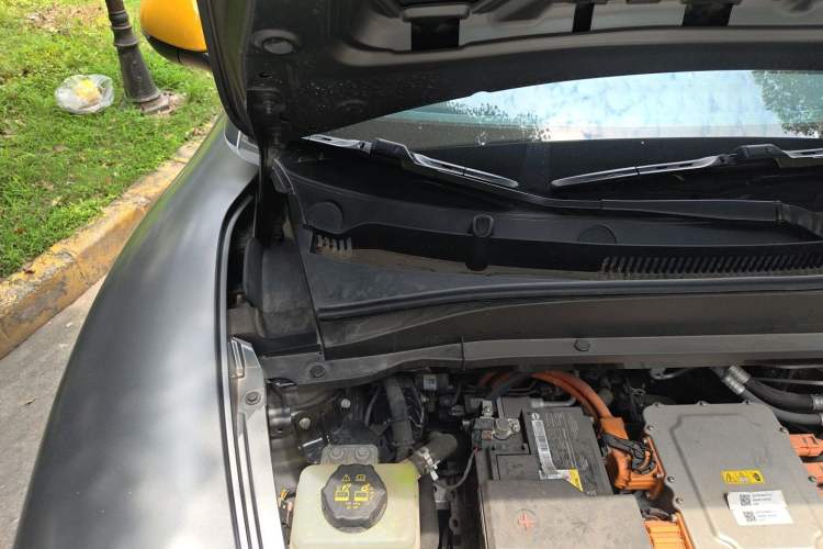 Used ORA Good Cat GT 2023 Mulan Edition 401km Prestige Version Engine Bay Right