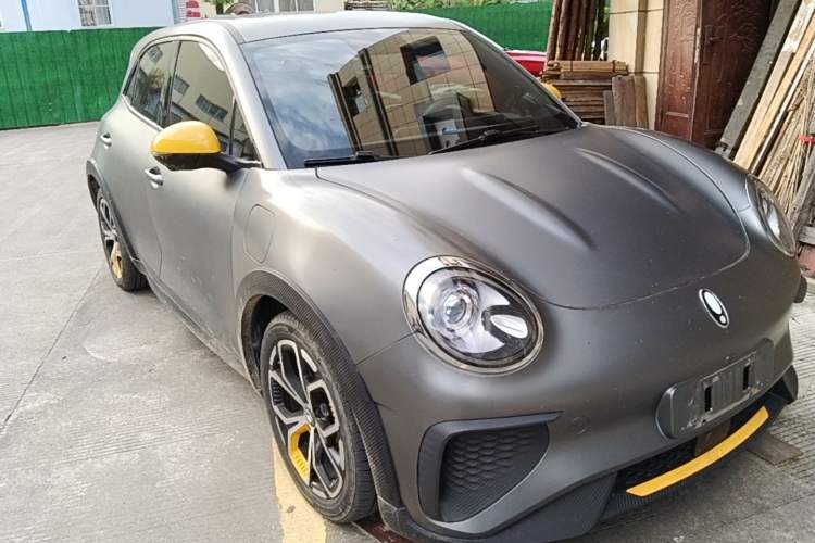 Used ORA Good Cat GT 2023 Mulan Edition 401km Prestige Version Front Right 45 Deg