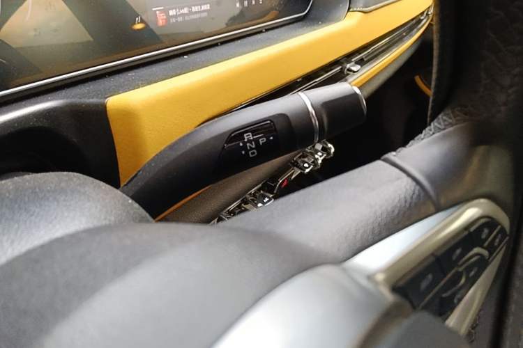 Used ORA Good Cat GT 2023 Mulan Edition 401km Prestige Version Gear Lever